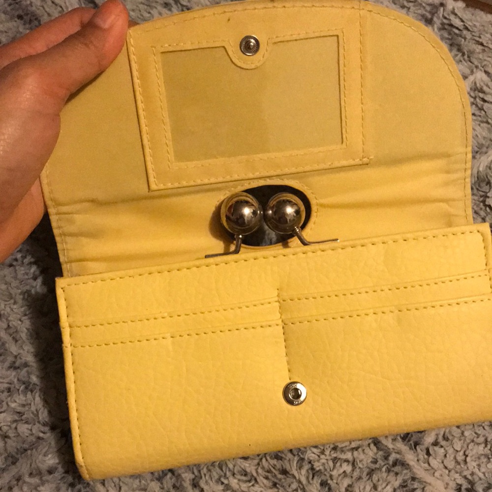 Wallet - Picture 2 of 3